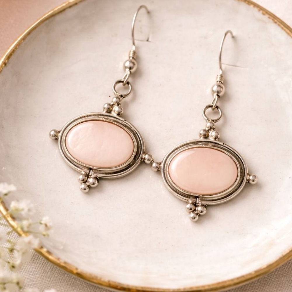 Chic Silver and Cream Shell Oval Earrings